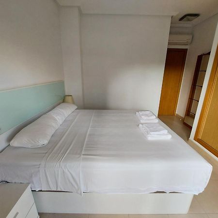 ארנאלס דל סול Arenales Playa By Mar Holidays מראה חיצוני תמונה