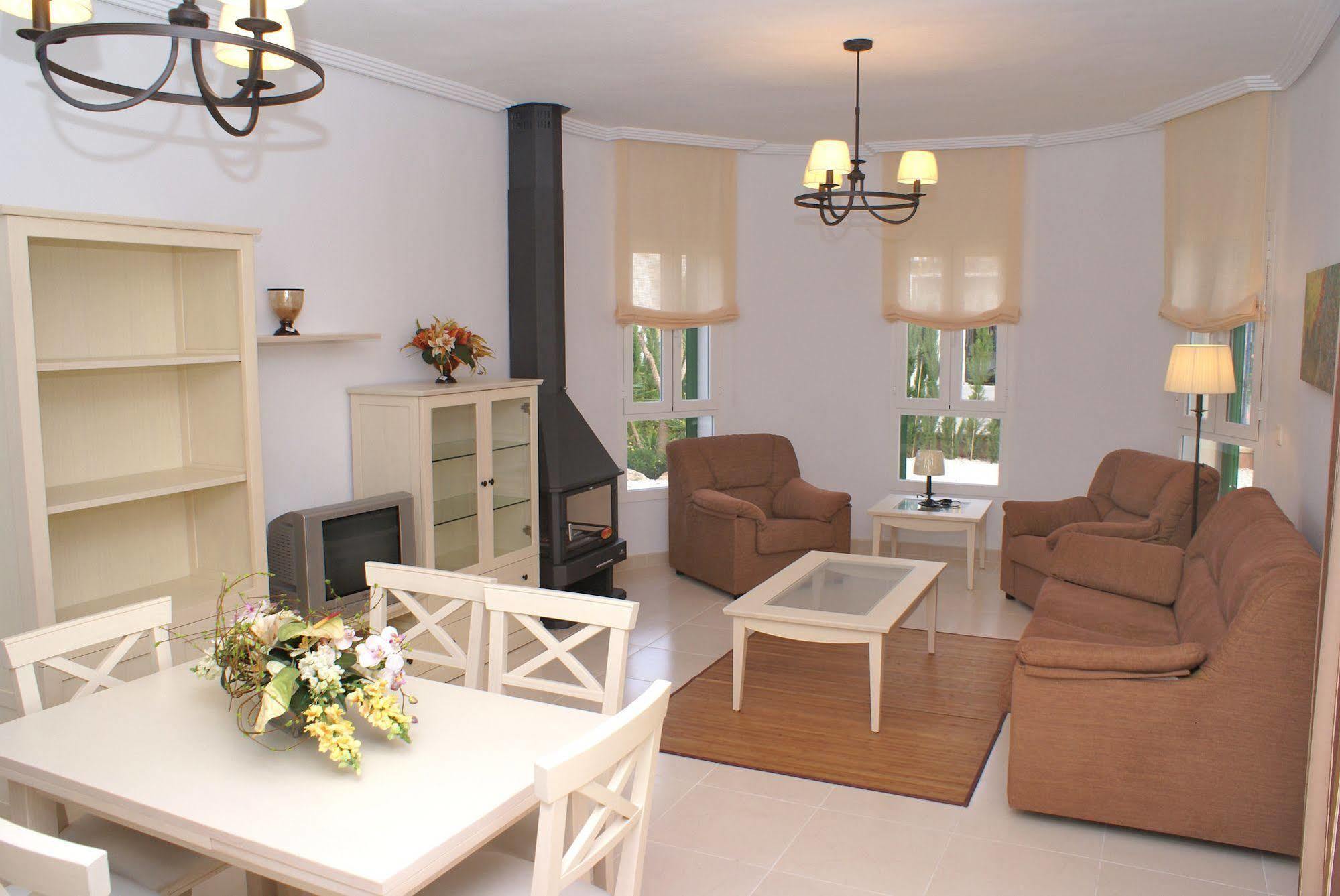 ארנאלס דל סול Arenales Playa By Mar Holidays מראה חיצוני תמונה
