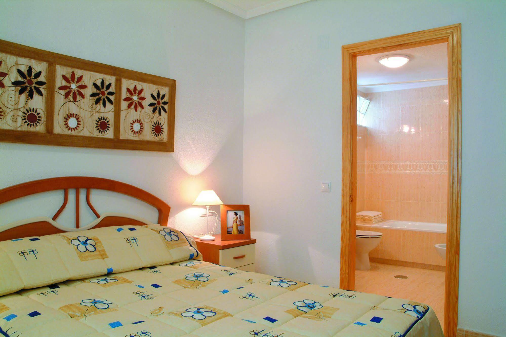 ארנאלס דל סול Arenales Playa By Mar Holidays מראה חיצוני תמונה